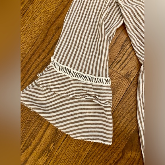 Blue Island Striped Coverup - Picture 6 of 10